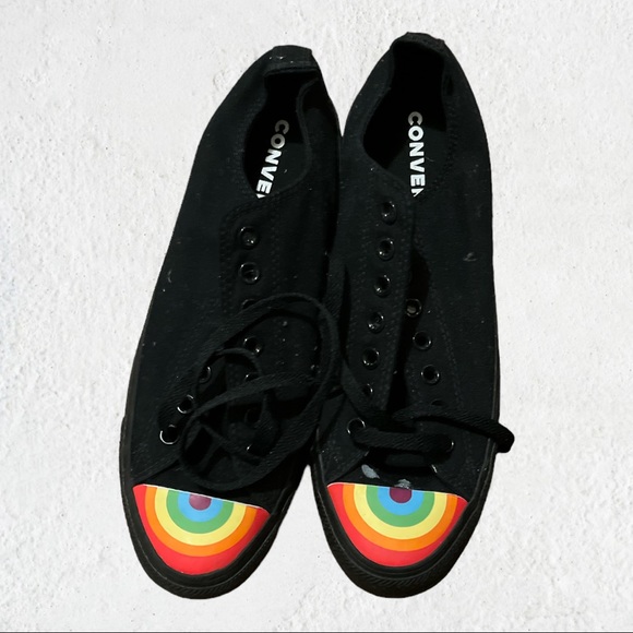 NWOT Converse Pride Sneakers Low Top / Men 9 Women 11